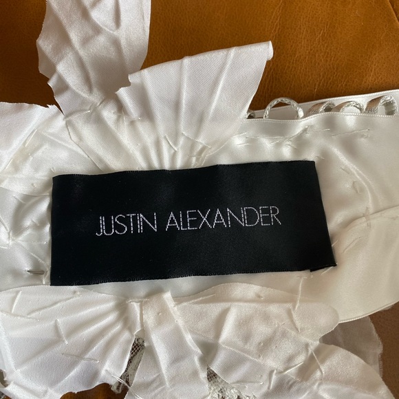 Justin Alexander ivory wedding dress belt - Picture 3 of 5